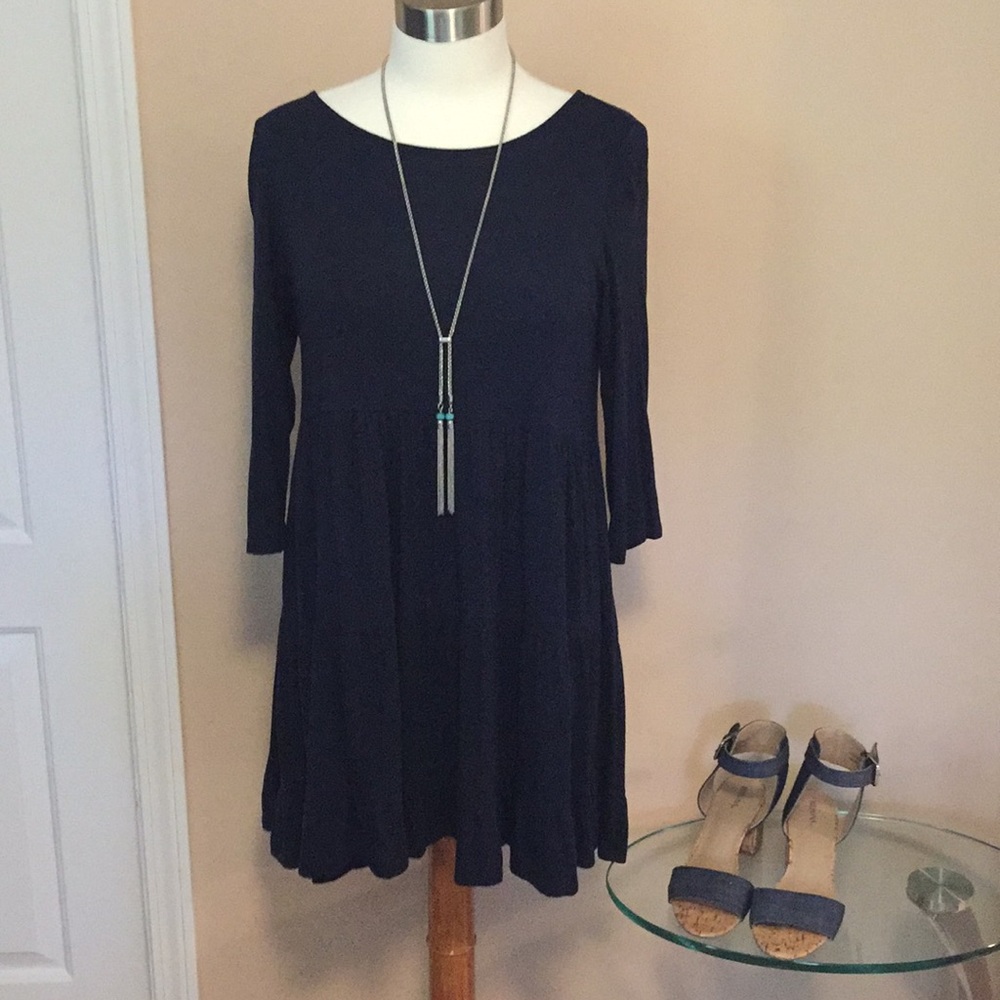 🦋Navy Blue 3/4 Sleeve Tiered Dress Small